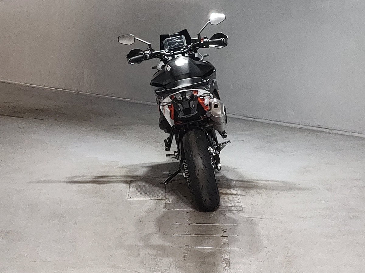 KTM 890SMT 2023, рама VBKTS6400PM872460 – мотоцикл из Японии с аукциона JBA, фото 4