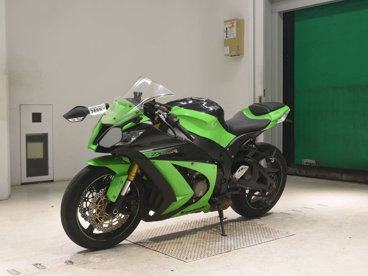 Kawasaki NINJA ZX-10R 2013, рама JKAZXT00JKA016703 – мотоцикл из Японии с аукциона BDS, фото 4