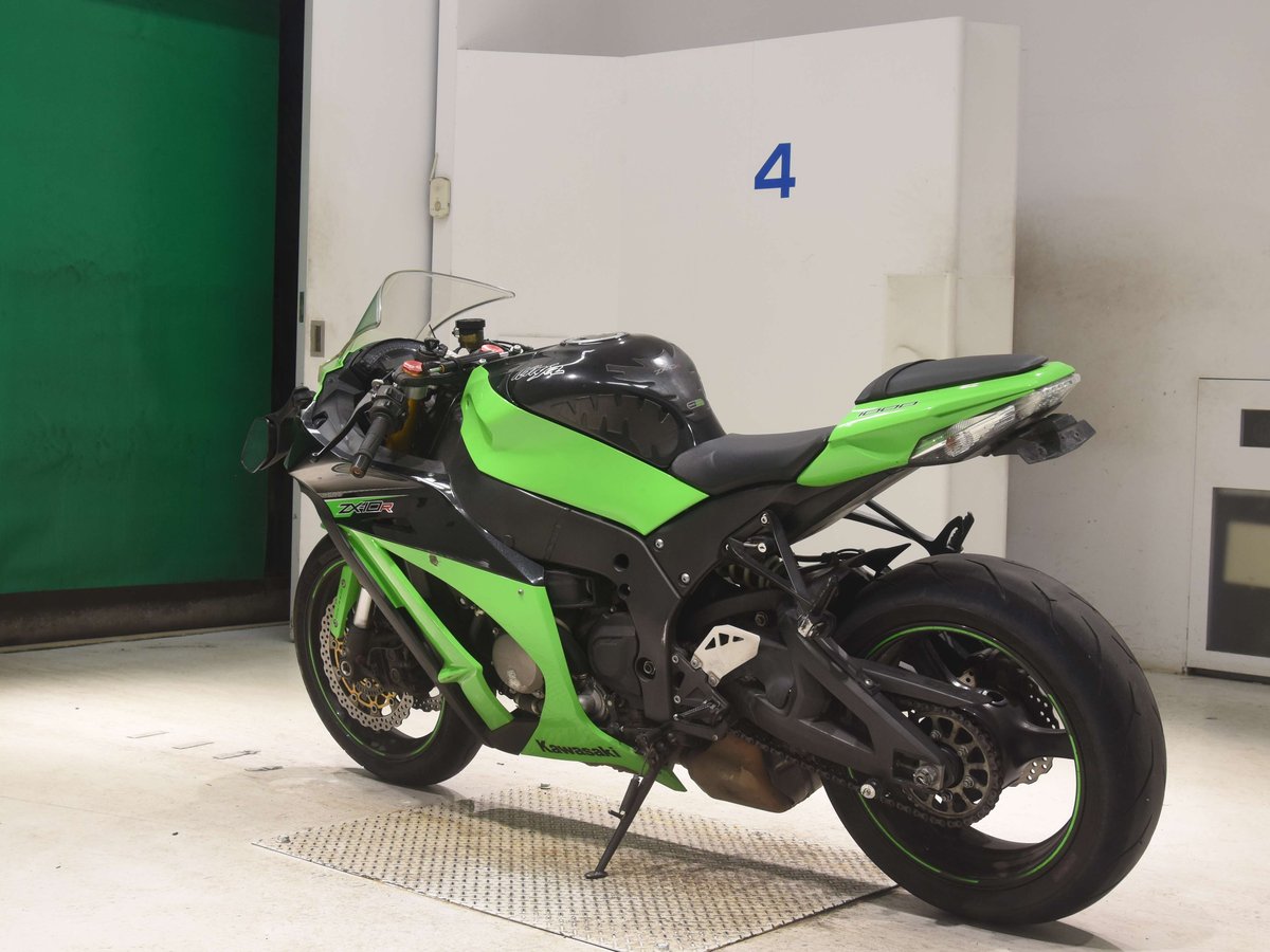 Kawasaki NINJA ZX-10R 2013, рама JKAZXT00JKA016703 – мотоцикл из Японии с аукциона BDS, фото 5