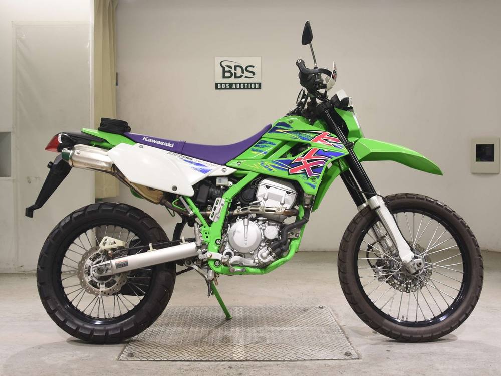 Kawasaki KLX250 2016, рама LX250S-A23386 – мотоцикл из Японии с аукциона BDS, фото 1