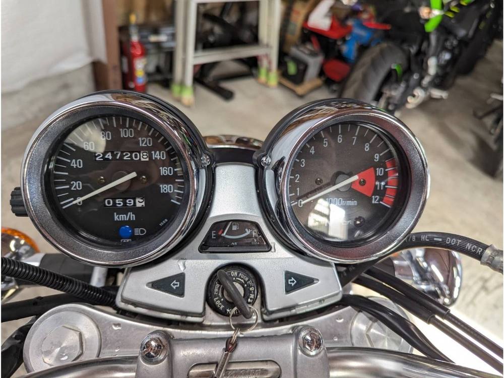 Kawasaki ZEFFA 1100RS 2003, рама ZRT10A-309365 – мотоцикл из Японии с аукциона IAUC, фото 3