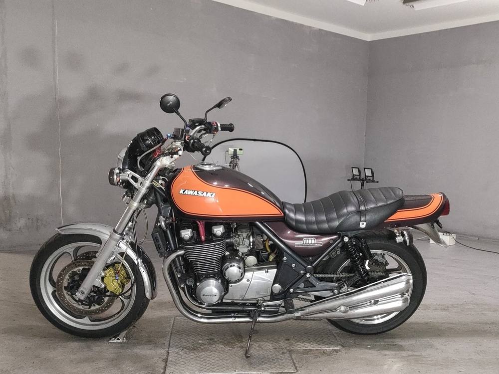 Kawasaki FORZA Z 1992, рама ZRT10A-007145 – мотоцикл из Японии с аукциона JBA, фото 2