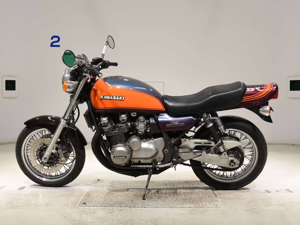 Kawasaki ZEPHYR750 2025, рама ZR750C-035467 – мотоцикл из Японии с аукциона BDS, фото 3