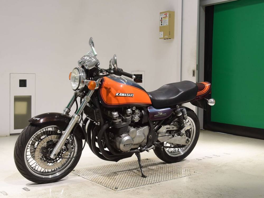 Kawasaki ZEPHYR750 2025, рама ZR750C-035467 – мотоцикл из Японии с аукциона BDS, фото 5