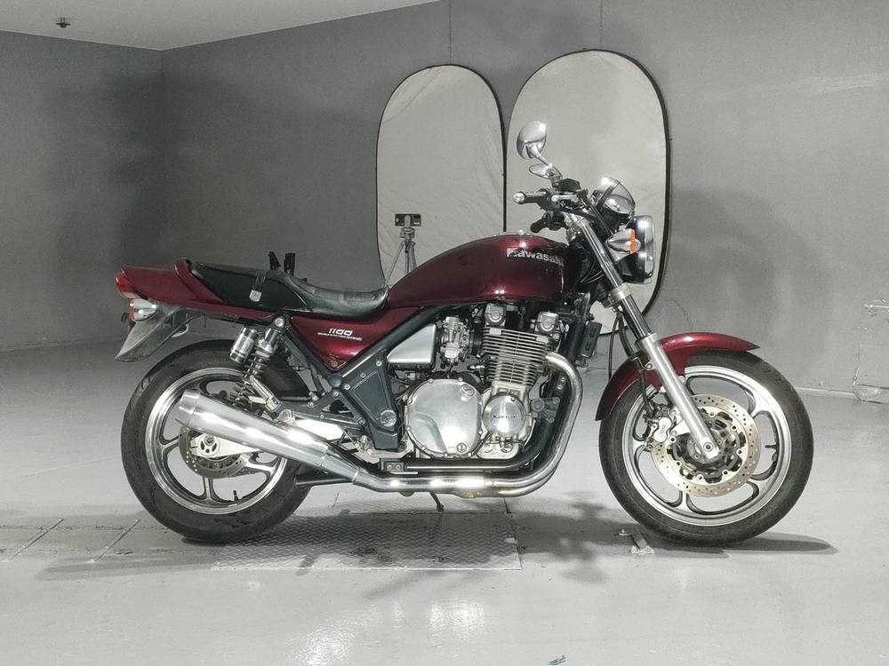 Kawasaki FORZA Z 1993, рама ZRT10A-012687 – мотоцикл из Японии с аукциона JBA, фото 1