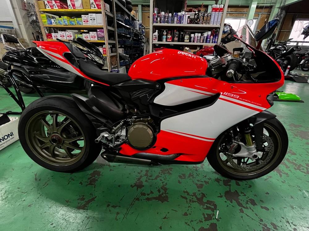 Ducati 1199 SUPERLEGGERA 2015, рама ZDMH808JAEB023646 – мотоцикл из Японии с аукциона IAUC, фото 1