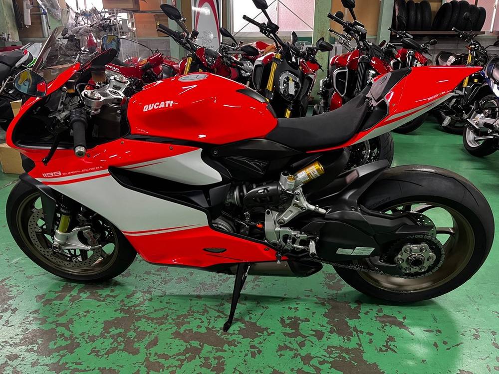 Ducati 1199 SUPERLEGGERA 2015, рама ZDMH808JAEB023646 – мотоцикл из Японии с аукциона IAUC, фото 2