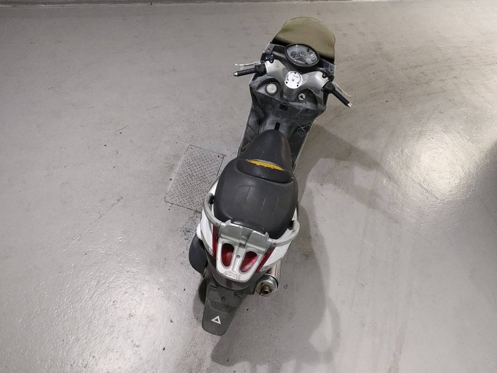 Kymco KIMCO GRAND DINK 125X, рама RFBSH25DC6R831412 – мотоцикл из Японии с аукциона JBA, фото 6