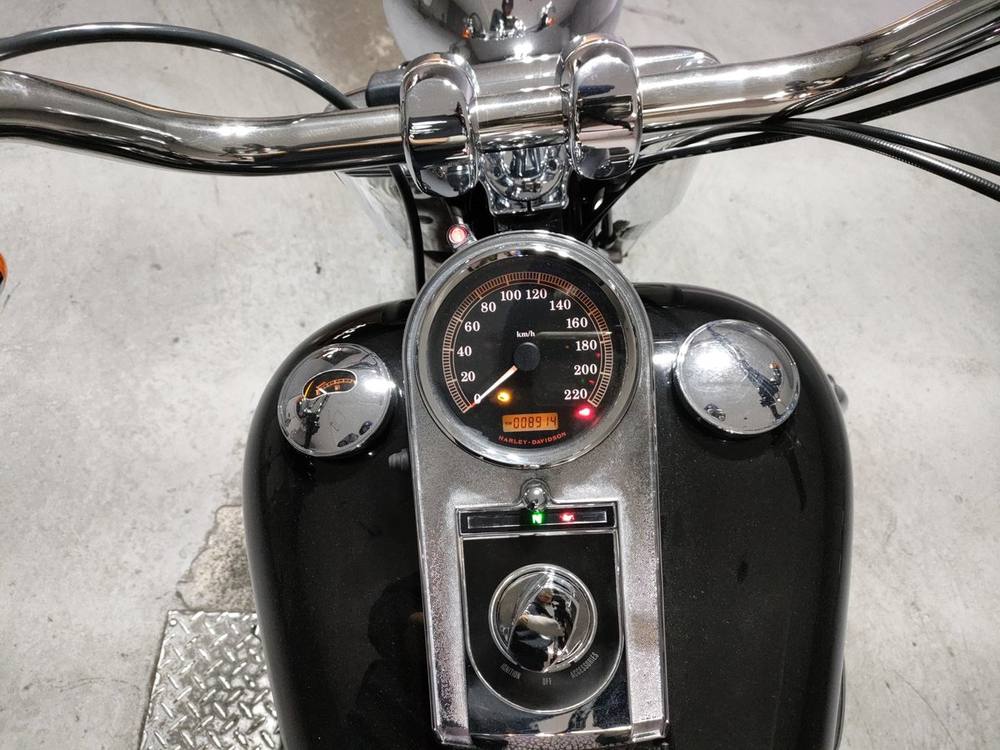 HD FATBOY FLSTF1580 2011, рама 5HD1BX5E3AB039934 – мотоцикл из Японии с аукциона JBA, фото 5