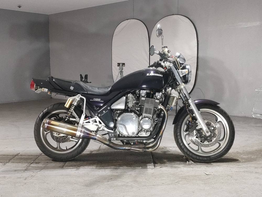 Kawasaki FORZA Z 1996, рама ZRT10A-048223 – мотоцикл из Японии с аукциона JBA, фото 1