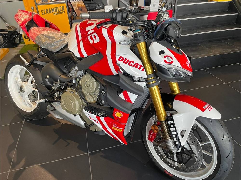 Ducati STREETFIGHTER 1098 2025, рама ZDM4F00AASB005*** – мотоцикл из Японии с аукциона IAUC, фото 1