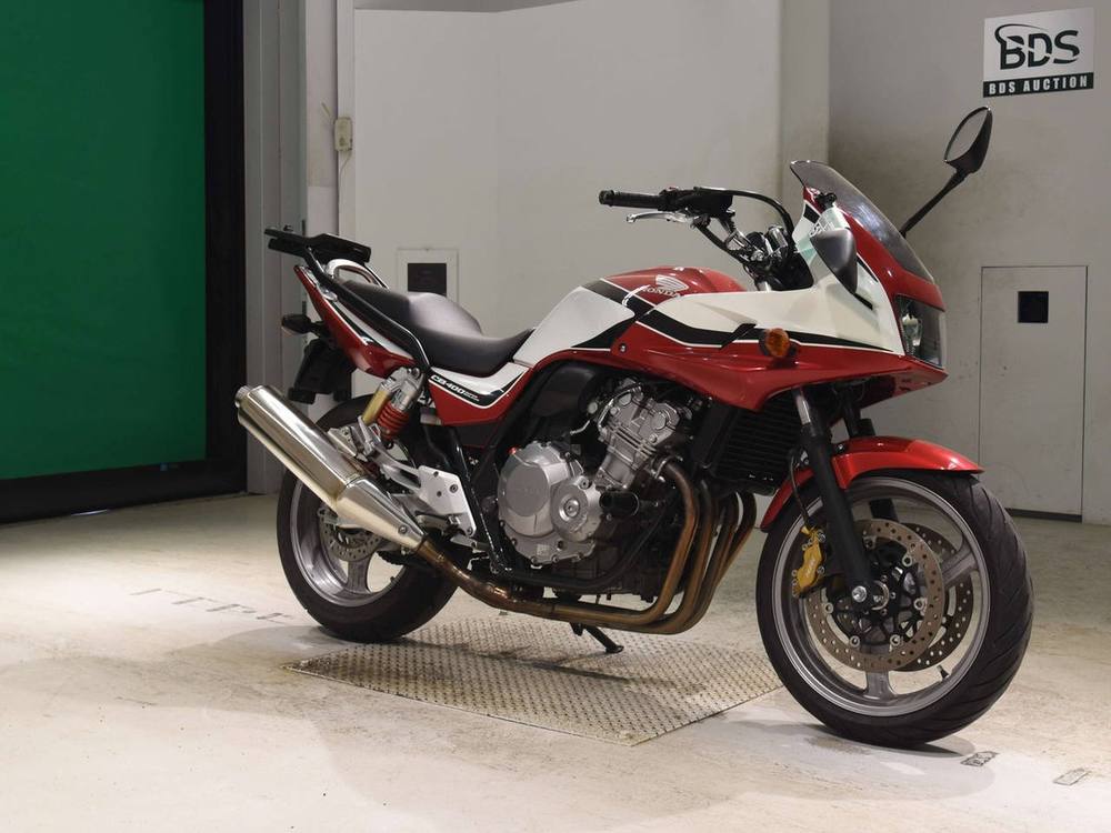 Honda CB400SF BOLDOR 2008, рама NC42-1003194 – мотоцикл из Японии с аукциона BDS, фото 4