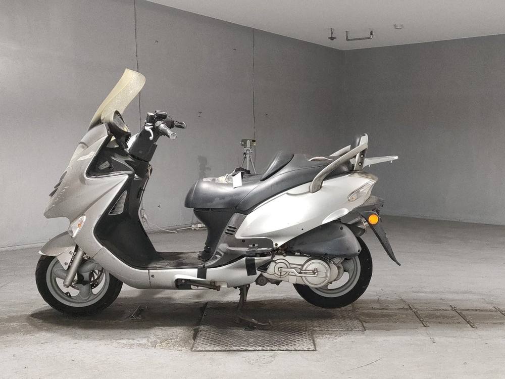Kymco KIMCO GRAND DINK 125X, рама RF8SH25DC48301092 – мотоцикл из Японии с аукциона JBA, фото 2