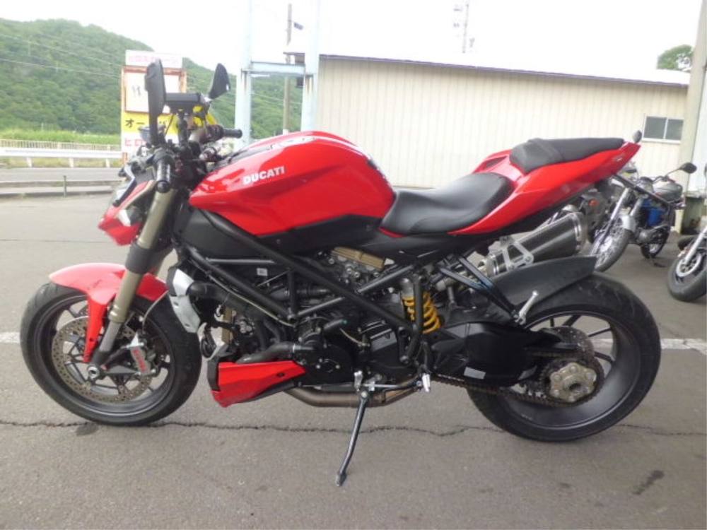 Ducati STREET FIGHTER 1098 2010, рама ZDMF100AA9B003476 – мотоцикл из Японии с аукциона IAUC, фото 2
