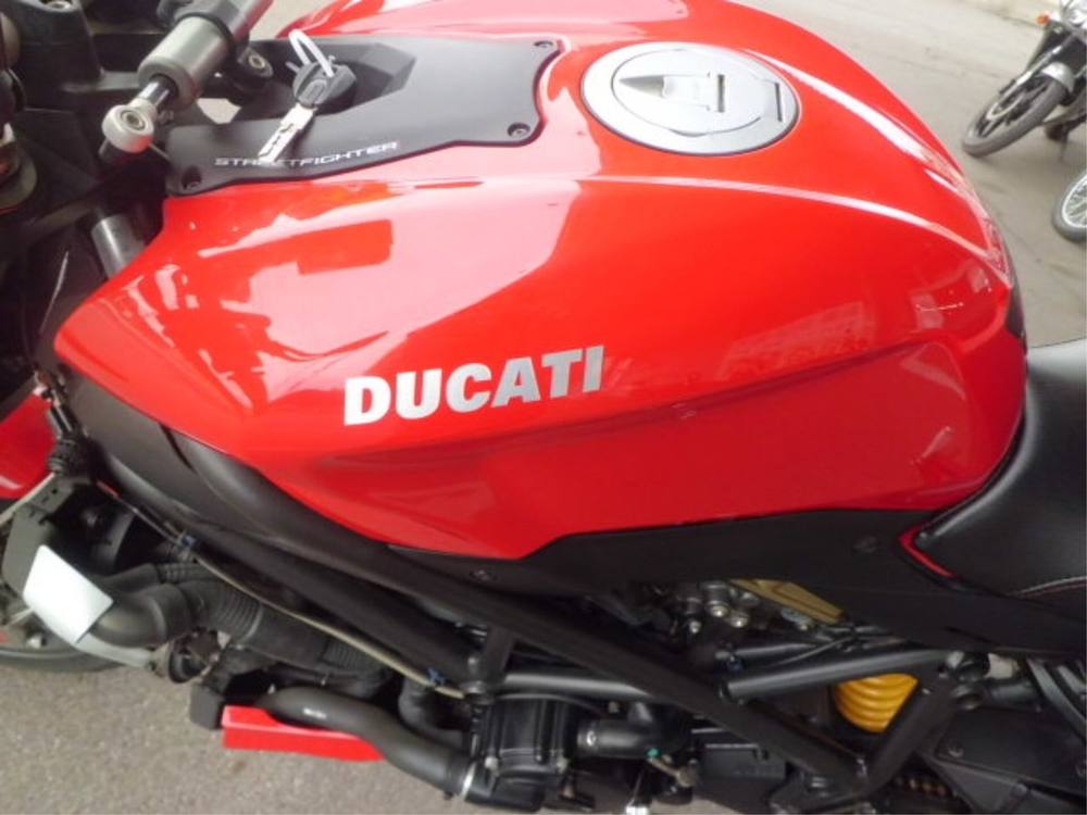 Ducati STREET FIGHTER 1098 2010, рама ZDMF100AA9B003476 – мотоцикл из Японии с аукциона IAUC, фото 5