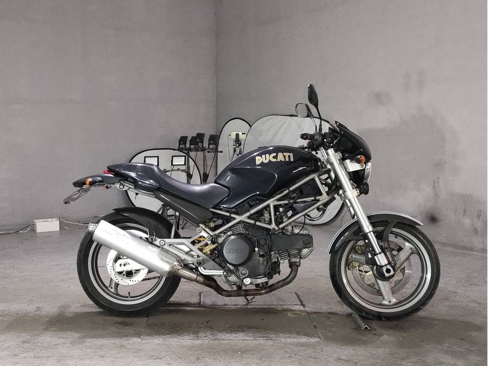 Ducati MONSTER 400 2001, рама ZDMM300AA1B022052 – мотоцикл из Японии с аукциона JBA, фото 1