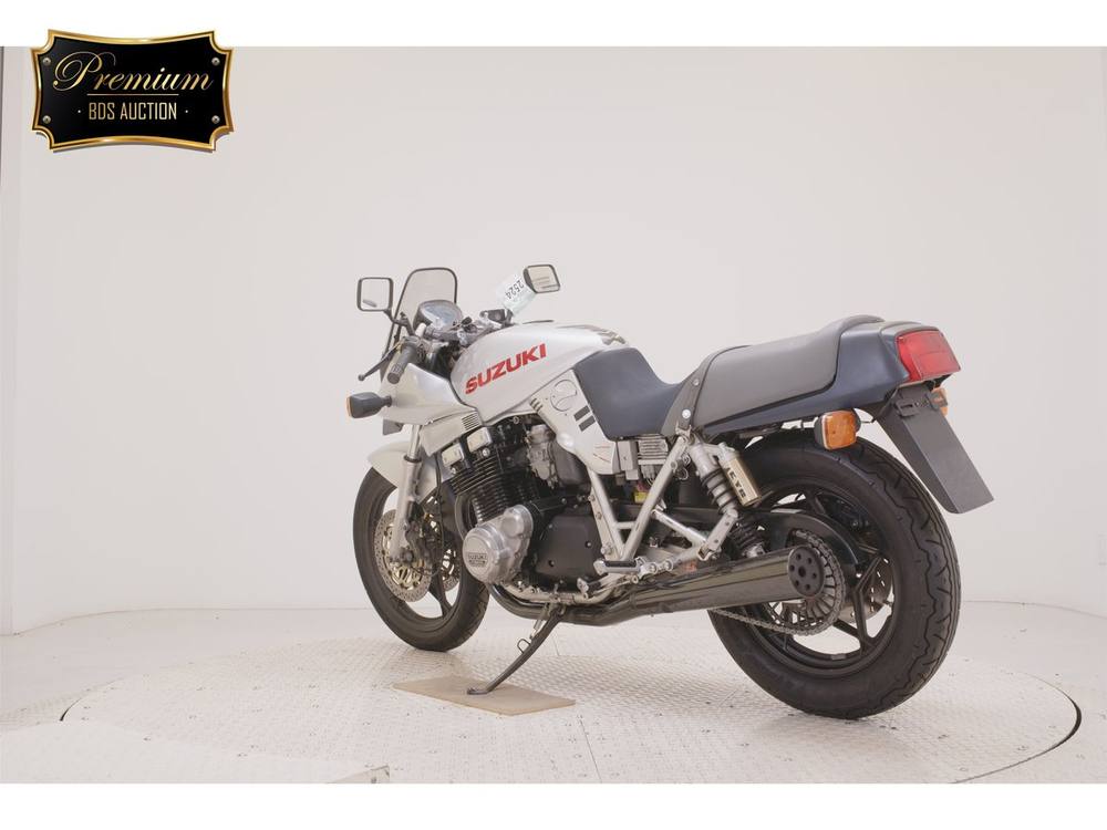 Suzuki GSX1100S KATANA 2000, рама GU76A-102990 – мотоцикл из Японии с аукциона BDS, фото 6