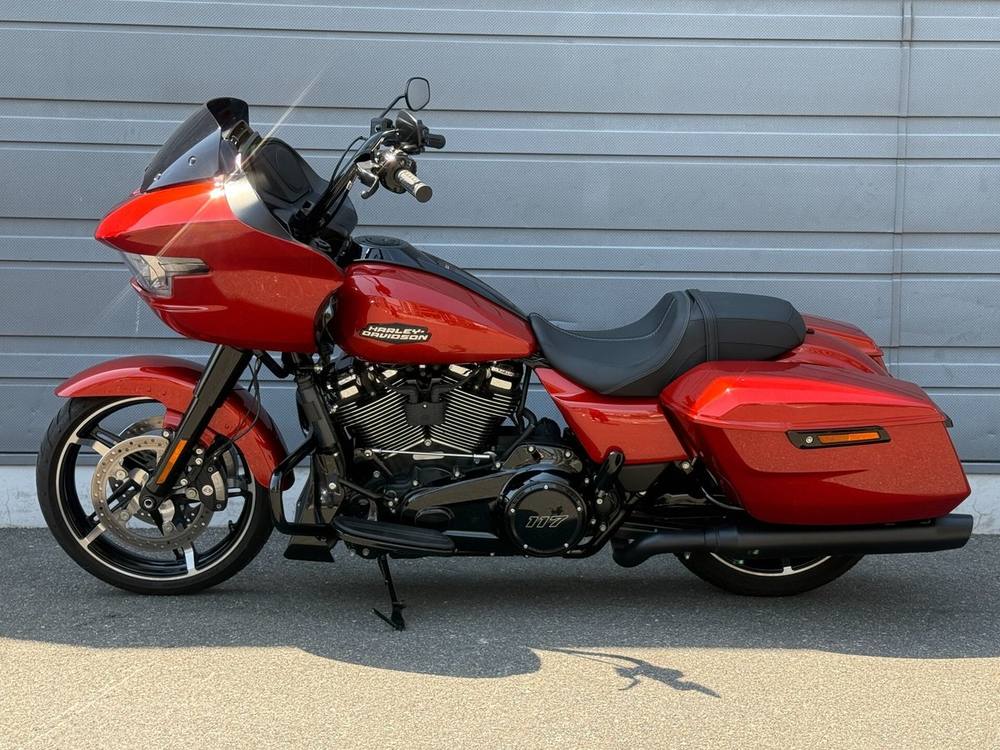 HD ROAD GLIDE FLTRX 2024, рама 5HD1KH755RS627901 – мотоцикл из Японии с аукциона IAUC, фото 2
