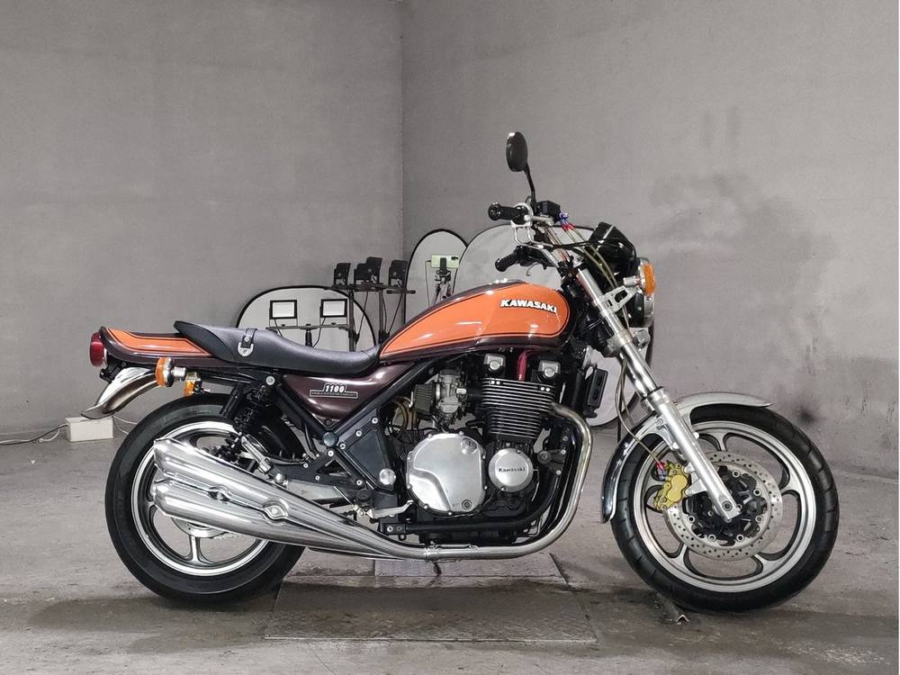 Kawasaki ZEFAR 1100 1992, рама ZRT10A-007145 – мотоцикл из Японии с аукциона JBA, фото 1