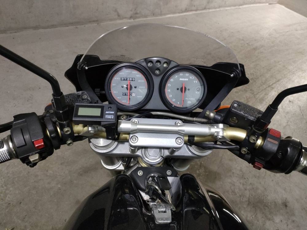 Ducati MONSTER 400S 2001, рама ZDMM300AA1B022052 – мотоцикл из Японии с аукциона JBA, фото 5