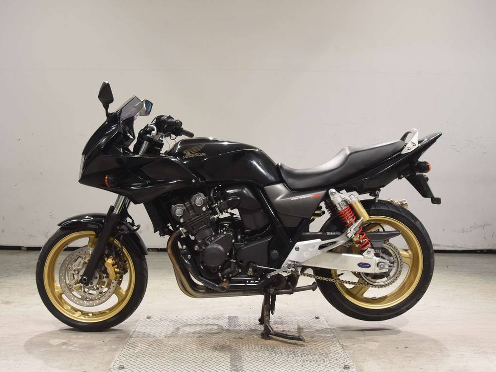 Honda CB400SFVA 2012, рама NC42-1303302 – мотоцикл из Японии с аукциона BDS, фото 2