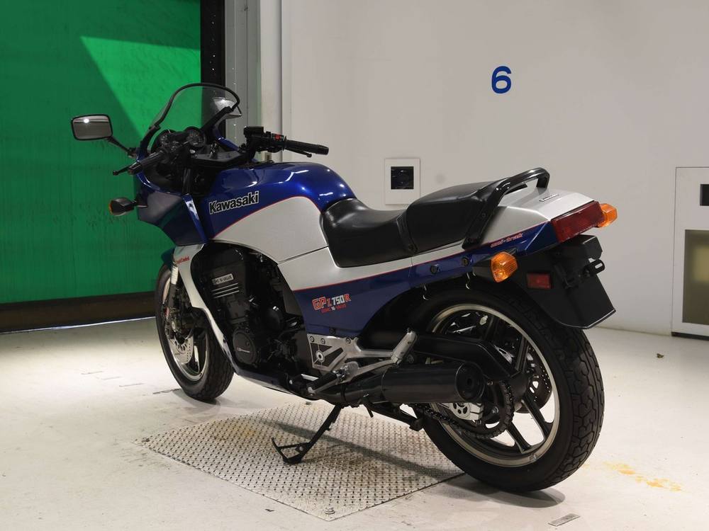 Kawasaki GPZ750R 1984, рама ZX750G-003689 – мотоцикл из Японии с аукциона BDS, фото 6