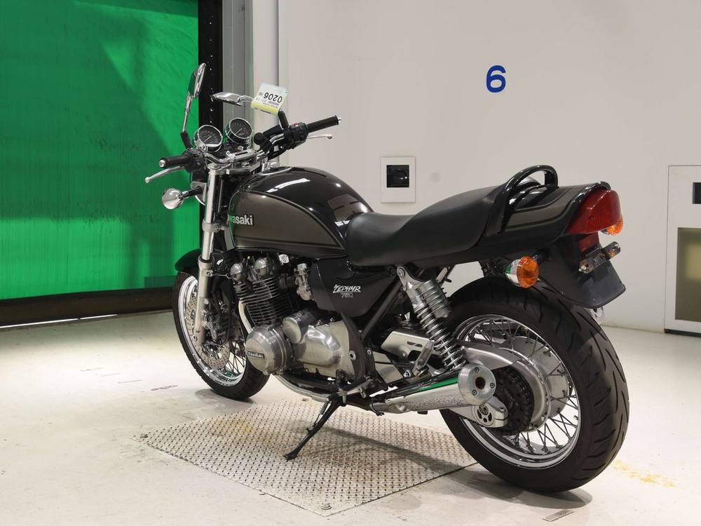 Kawasaki ZEPHYR750RS 2019, рама ZR750D-000046 – мотоцикл из Японии с аукциона BDS, фото 6