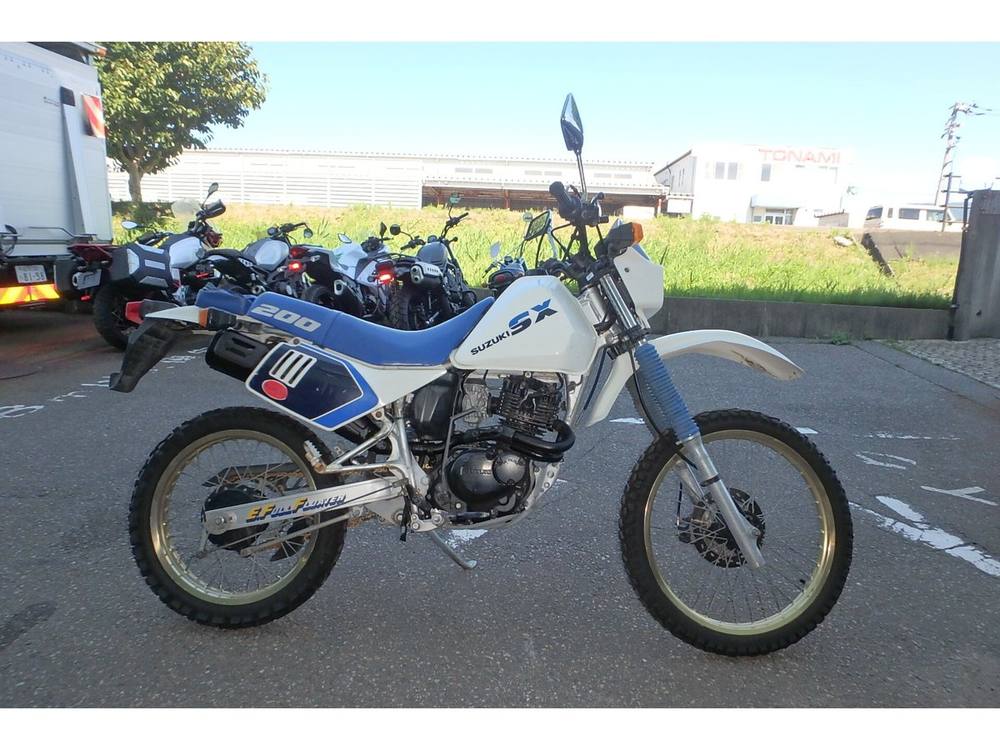 Suzuki SX200R, рама SH41A-102484 – мотоцикл из Японии с аукциона IAUC, фото 1