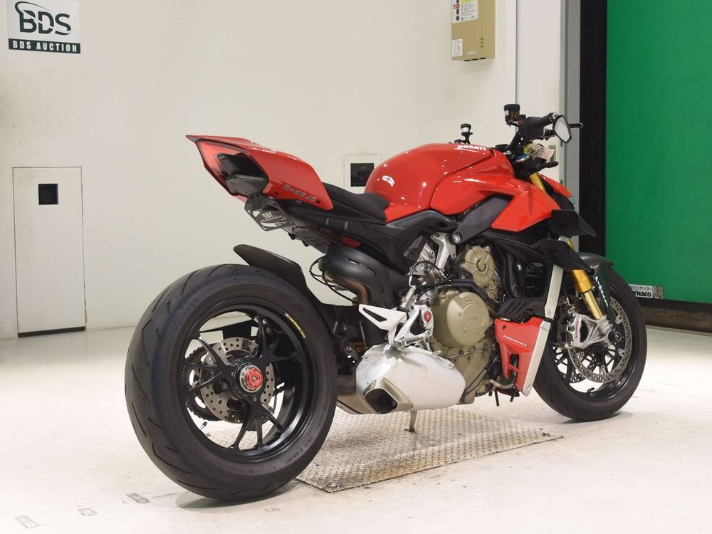 Ducati STREETFIGHTER V4S 2020, рама ZDMFA00AALB001188 – мотоцикл из Японии с аукциона BDS, фото 5