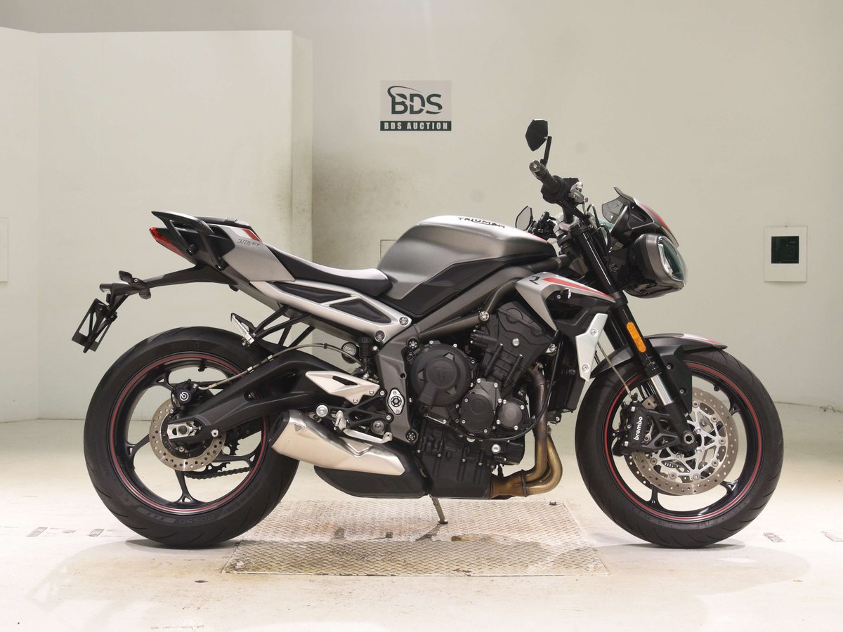 Triumph STREET TRIPLE RL