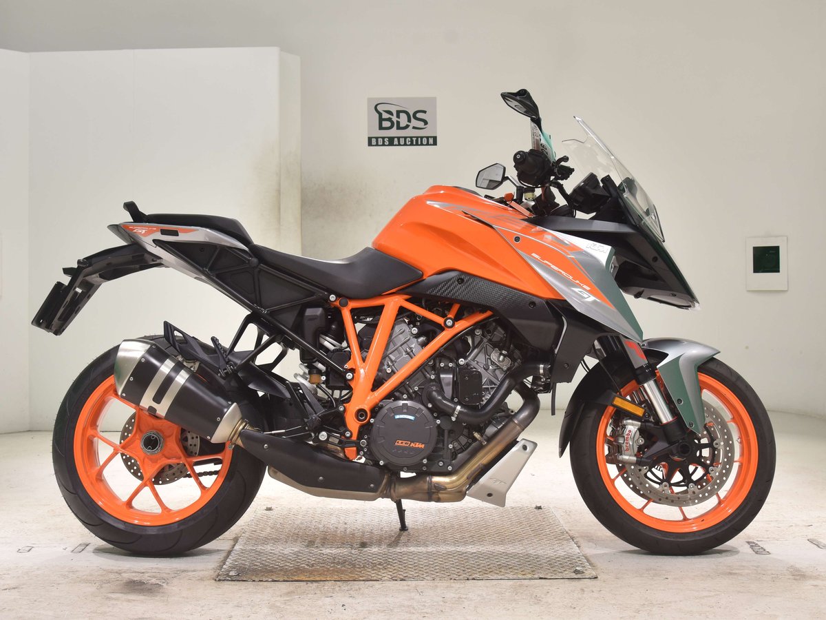 KTM 1290 SUPERDUKE GT