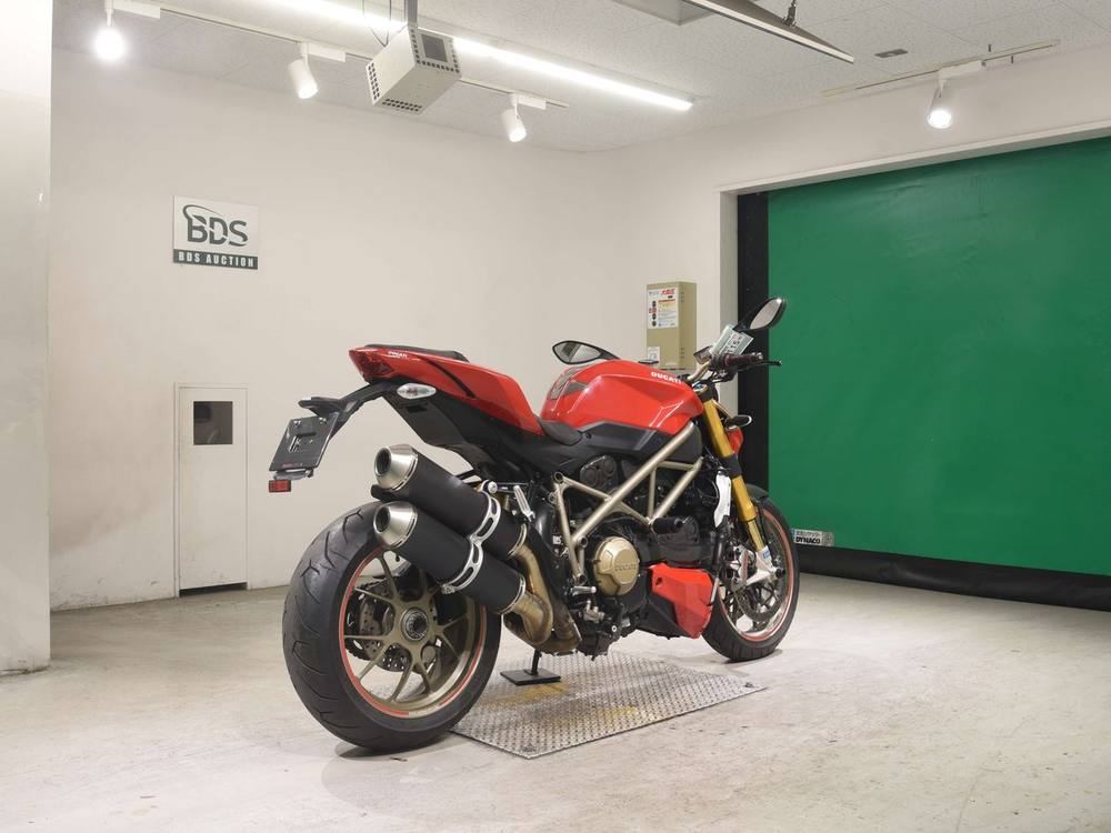 Ducati STREETFIGHTER 1098S 2009, рама ZDMF100AA9B002276 – мотоцикл из Японии с аукциона BDS, фото 5