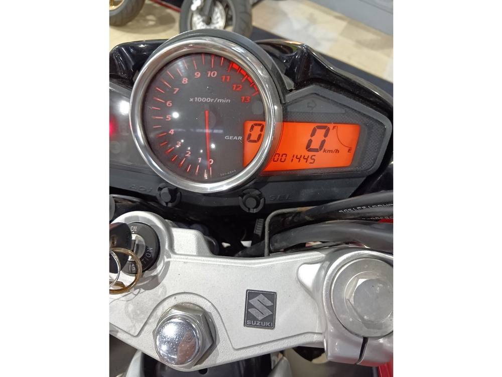 Suzuki GSR250, рама LC6GJ55D001105965 – мотоцикл из Японии с аукциона IAUC, фото 3