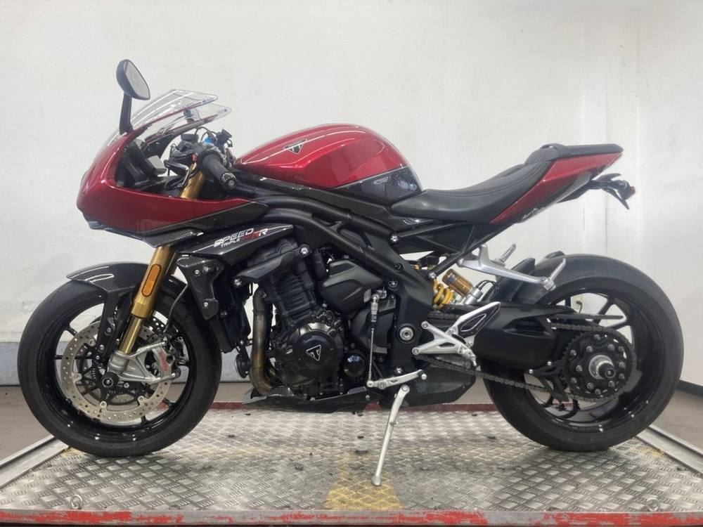 Triumph TRIPLE 1200 RR 2022, рама SMTS3P02SCNAY0735 – мотоцикл из Японии с аукциона IAUC, фото 2