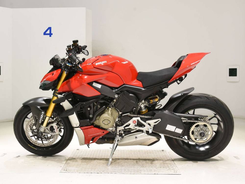 Ducati STREETFIGHTER 1098S 2020, рама ZDMFA00AALB001188 – мотоцикл из Японии с аукциона BDS, фото 2