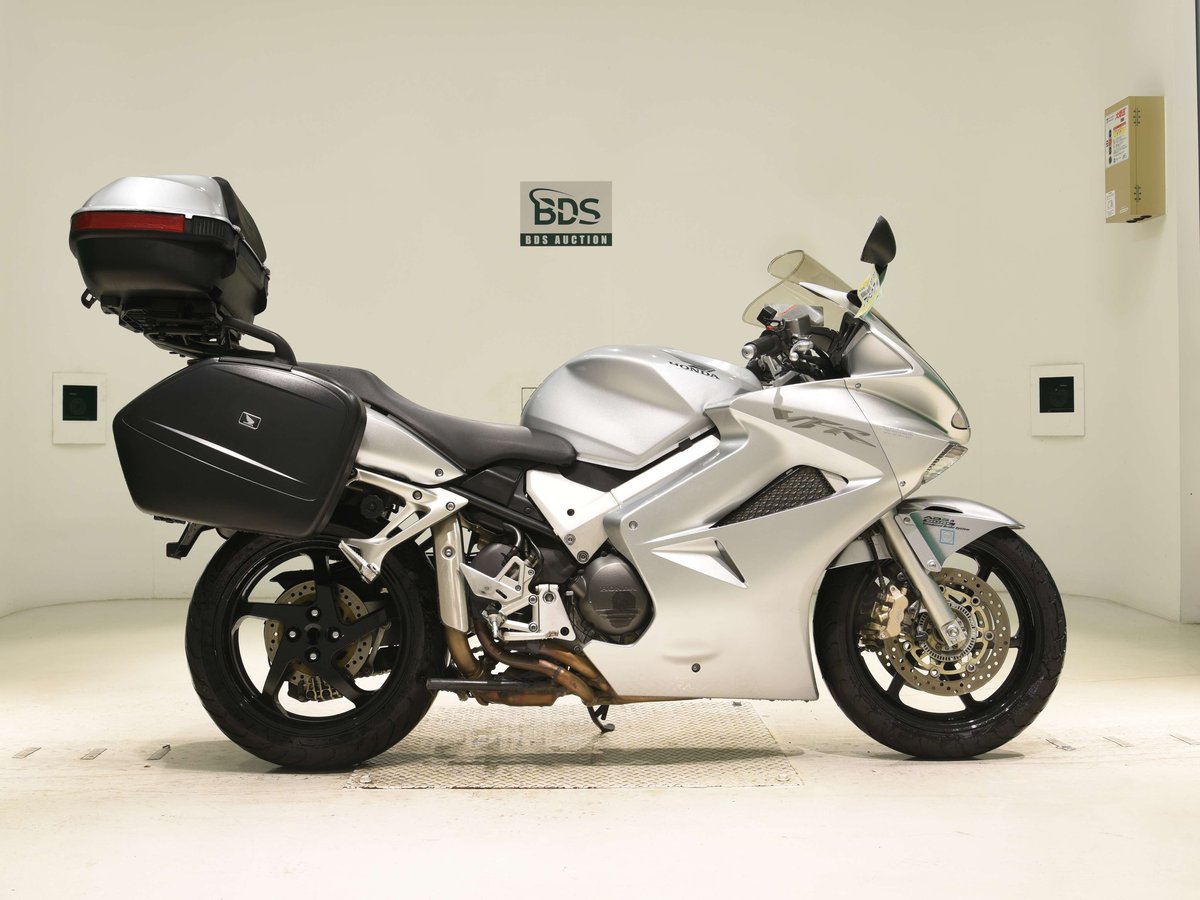 Honda VFR800F