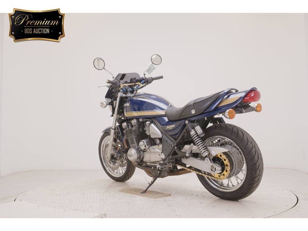 Kawasaki ZEPHYR1100RS 1999, рама ZRT10A-307177 – мотоцикл из Японии с аукциона BDS, фото 6