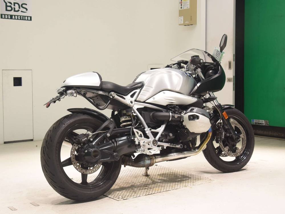 BMW R NINE T RACER 2017, рама WB10J2102HZ737065 – мотоцикл из Японии с аукциона BDS, фото 5
