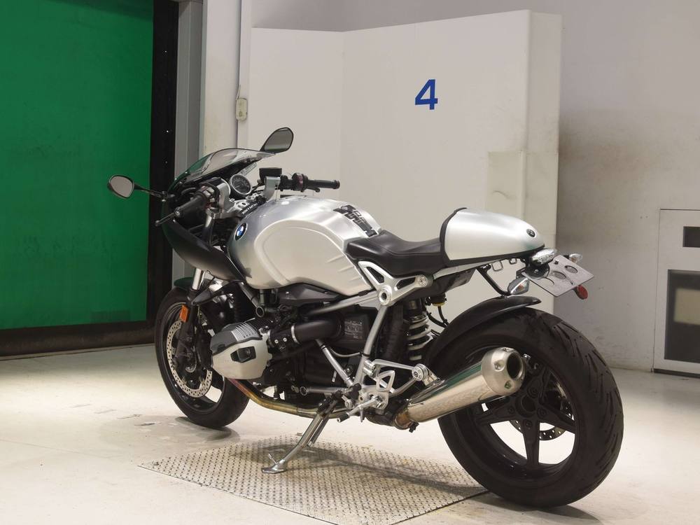BMW R NINE T RACER 2017, рама WB10J2102HZ737065 – мотоцикл из Японии с аукциона BDS, фото 6