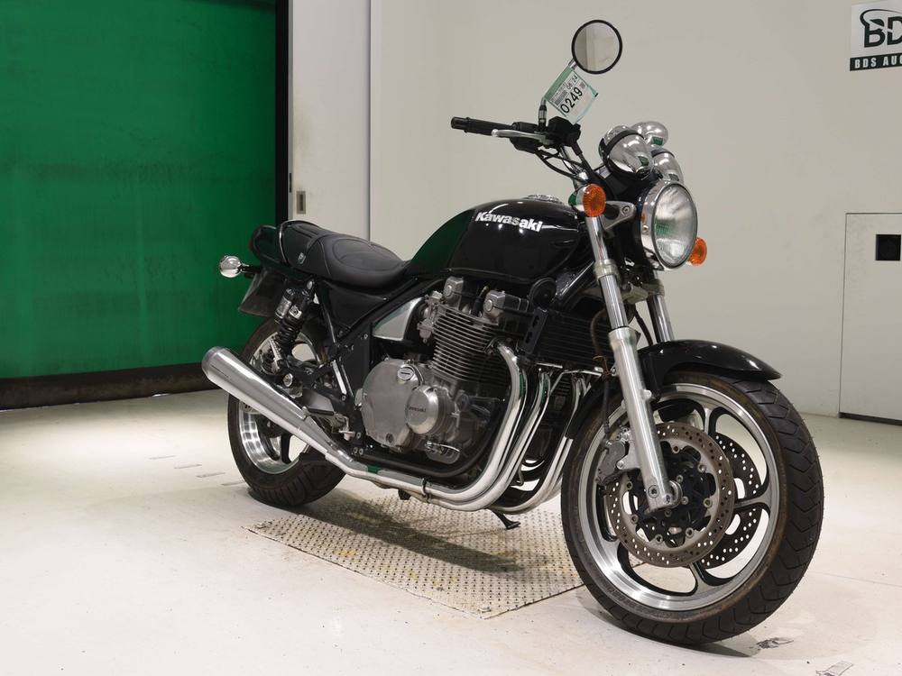 Kawasaki ZEPHYR1100 1992, рама ZRT10A-009163 – мотоцикл из Японии с аукциона BDS, фото 3