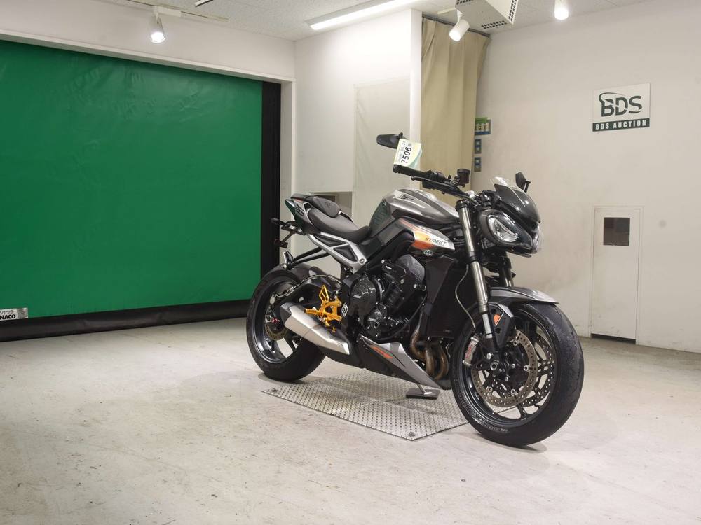 Triumph STREET TRIPLE RS 2023, рама SMTHDA614APBH3991 – мотоцикл из Японии с аукциона BDS, фото 3