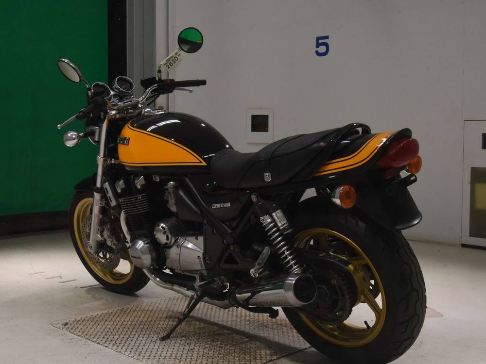 Kawasaki ZEPHYR1100 2006, рама ZRT10A-070184 – мотоцикл из Японии с аукциона BDS, фото 6