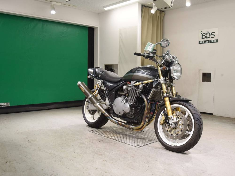 Kawasaki ZEPHYR1100RS 1998, рама ZRT10A-302663 – мотоцикл из Японии с аукциона BDS, фото 3
