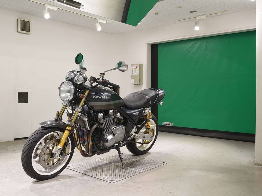 Kawasaki ZEPHYR1100RS 1998, рама ZRT10A-302663 – мотоцикл из Японии с аукциона BDS, фото 4