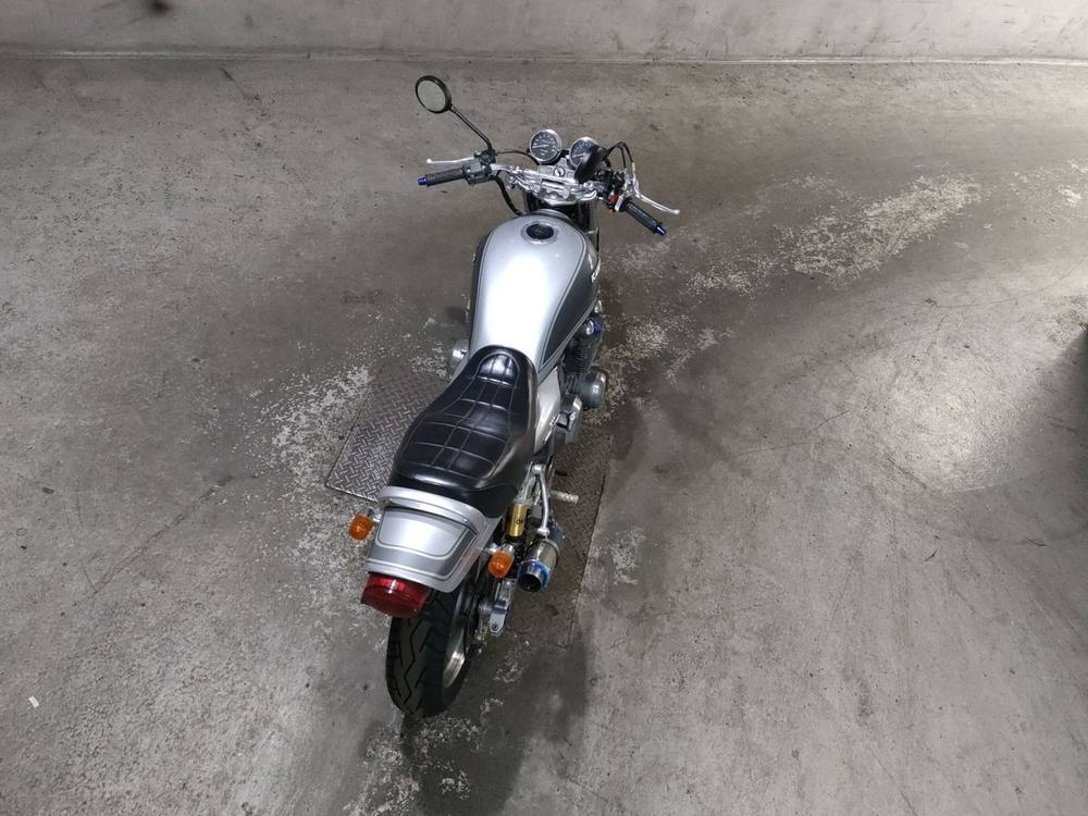 Kawasaki ZEFAIR 750RS 1998, рама ZR750C-305137 – мотоцикл из Японии с аукциона JBA, фото 6