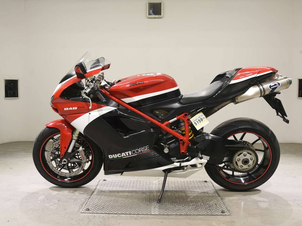 Ducati 848EVO 2012, рама ZDMH602AACB020028 – мотоцикл из Японии с аукциона BDS, фото 2