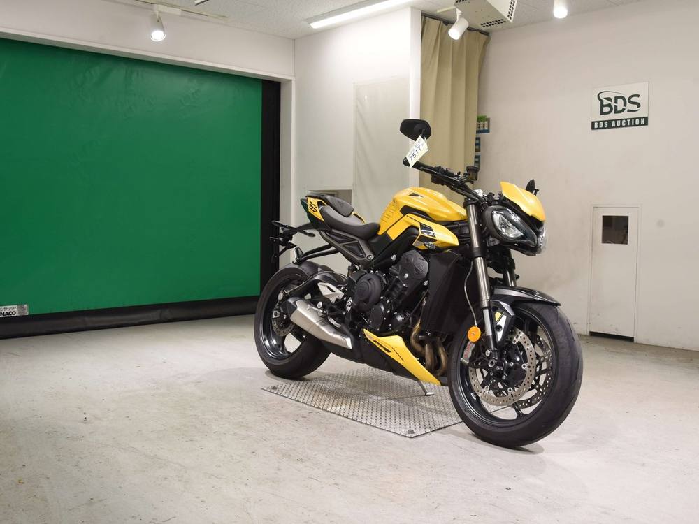 Triumph STREET TRIPLE RS 2023, рама SMTHDA614ARBP8273 – мотоцикл из Японии с аукциона BDS, фото 3