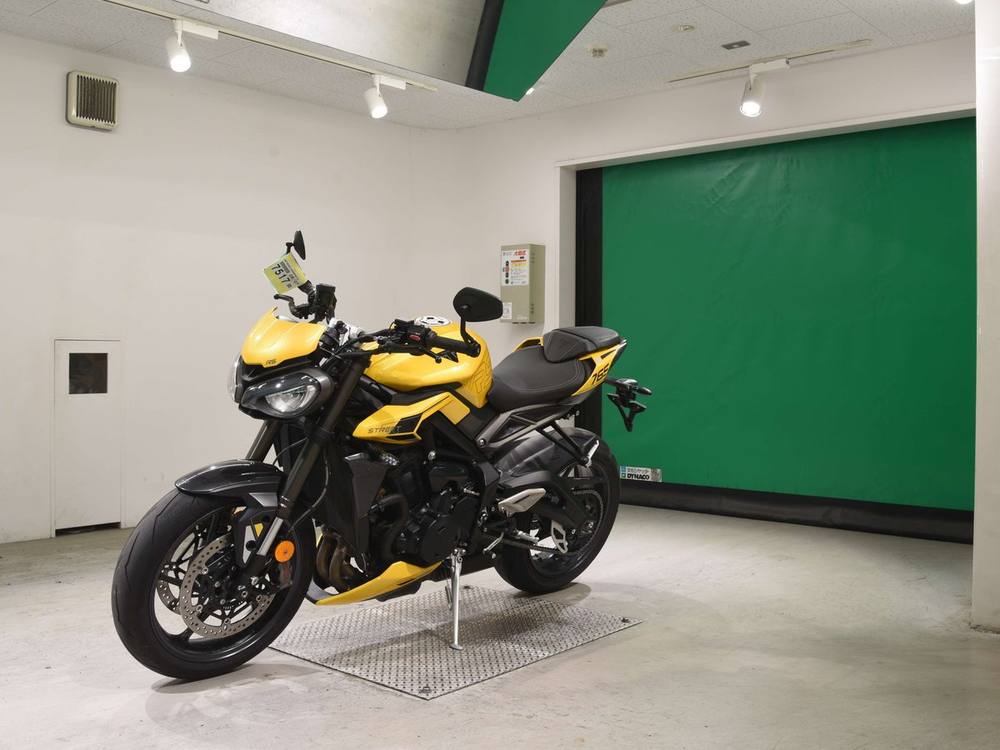 Triumph STREET TRIPLE RS 2023, рама SMTHDA614ARBP8273 – мотоцикл из Японии с аукциона BDS, фото 4