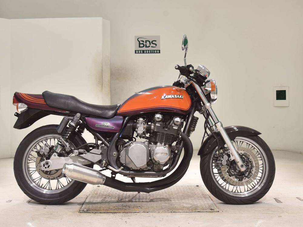 Kawasaki ZEPHYR750 2025, рама ZR750C-035467 – мотоцикл из Японии с аукциона BDS, фото 1