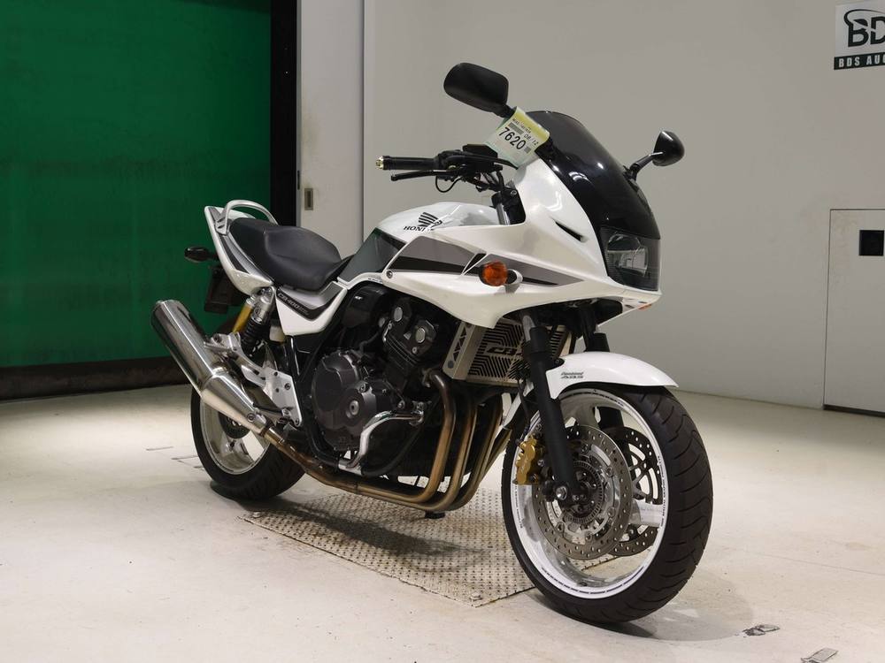 Honda CB400SFV BOLDOR 2012, рама NC42-1401626 – мотоцикл из Японии с аукциона BDS, фото 3